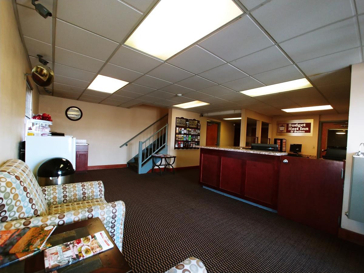 Budget Host Inn 2* Fertility